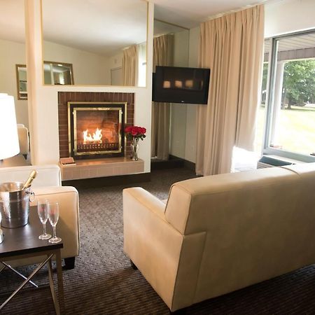 Cove Haven Resort Lakeville Buitenkant foto